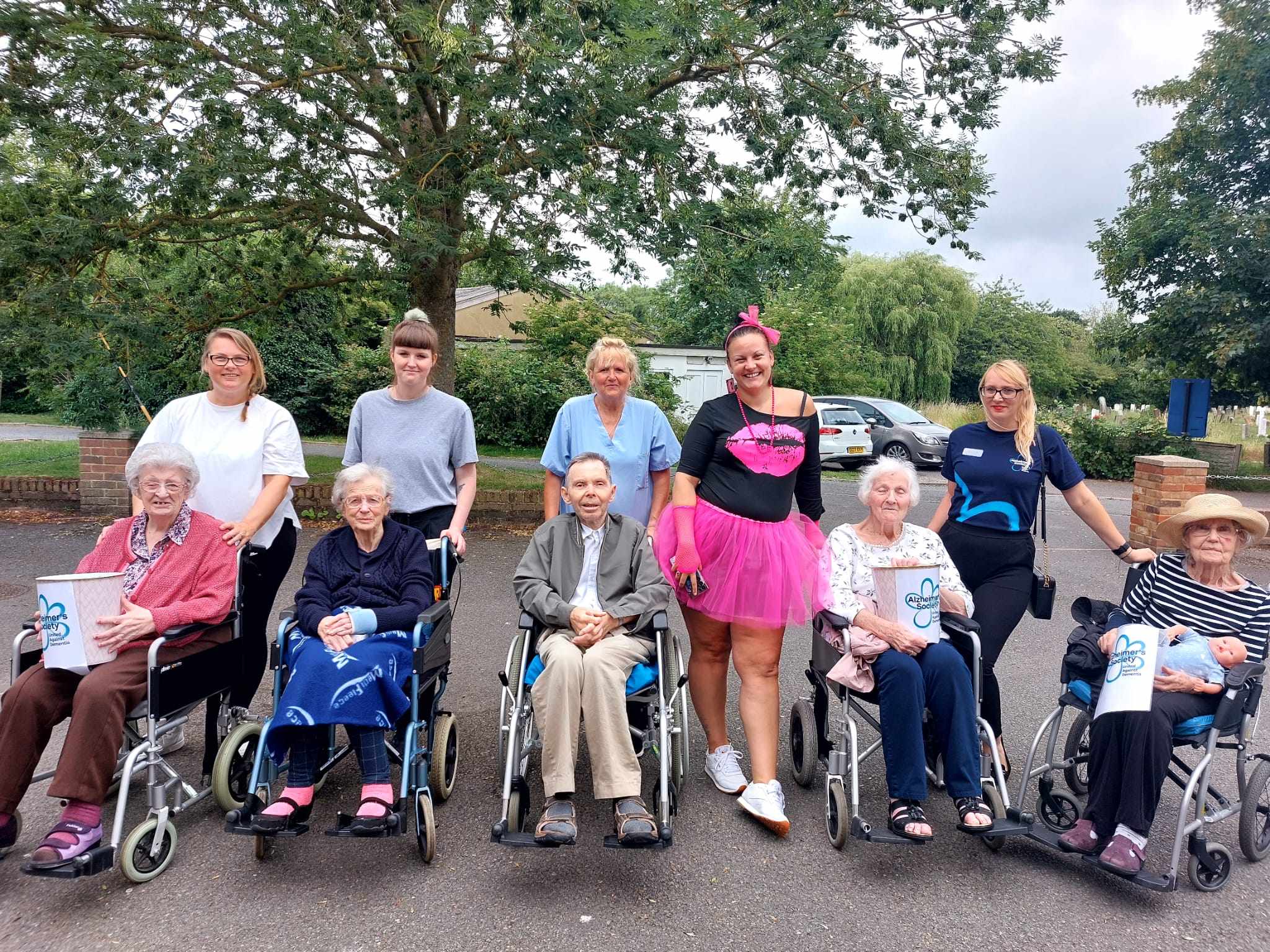 Fundraising for Alzheimer's | Staff and residents undertaking the sponsored walk