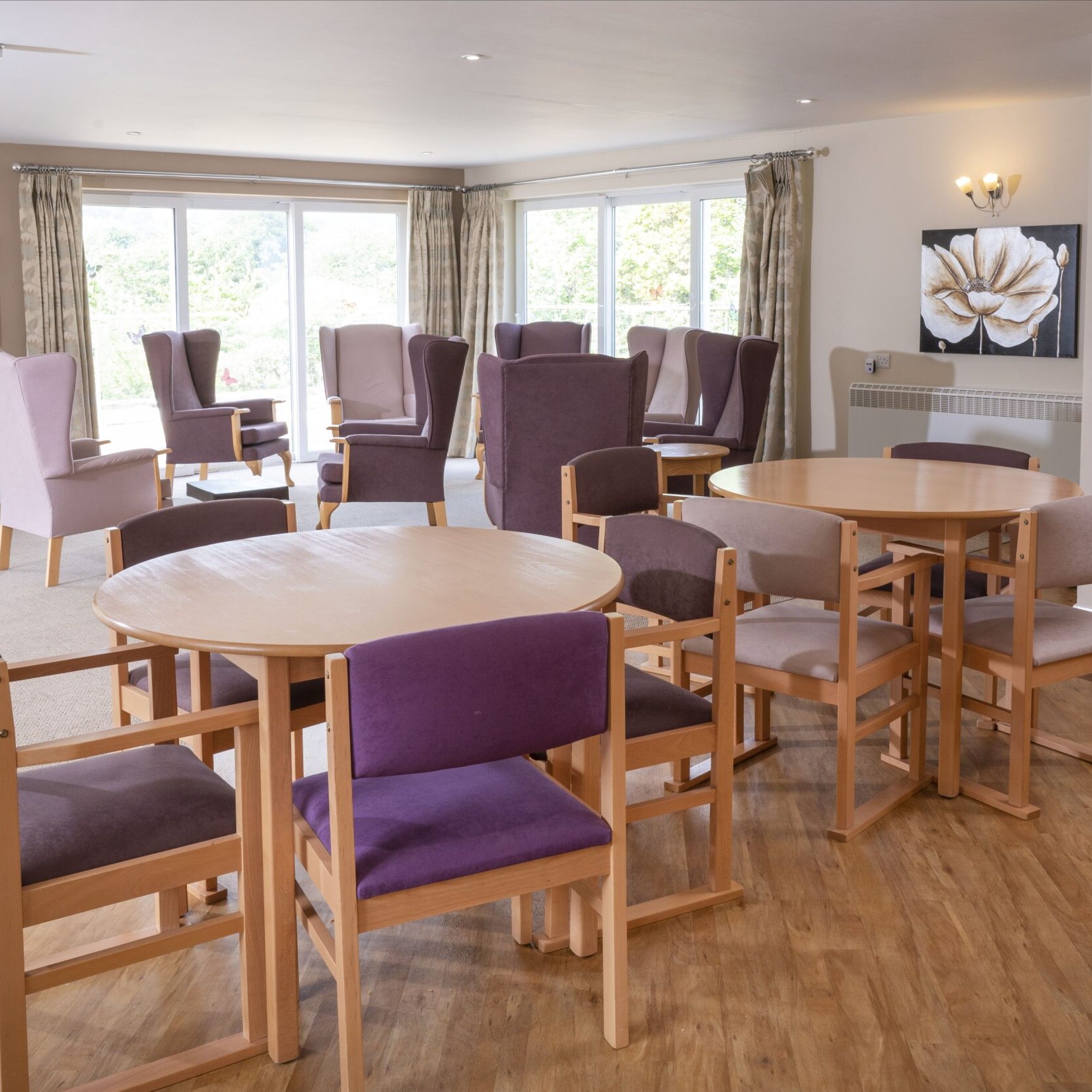 ACI Care | An alternative dining area setup at Mountside Care Home Hastings, offering a comfortable and inviting space for residents.