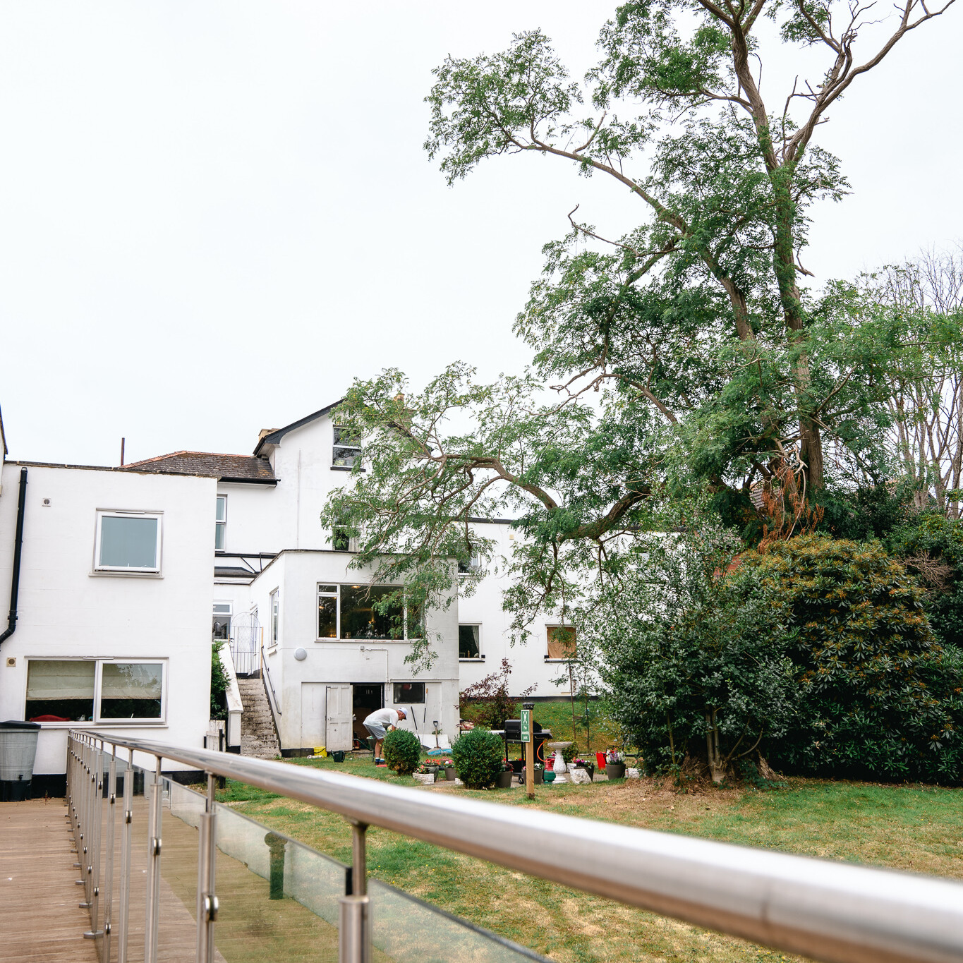 ACI Care | The outdoor area of Mountside Care Home Hastings, providing a relaxing and welcoming space for residents.